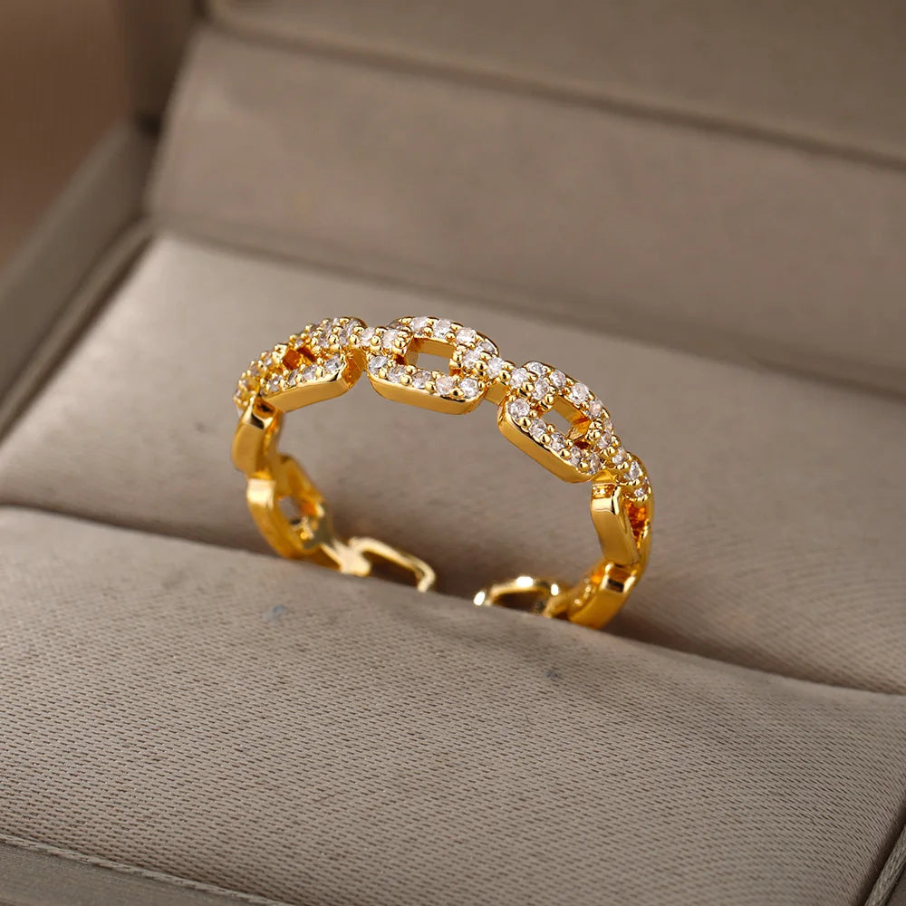 Luxe Link Sparkle Ring - 18k gold plating (resizable)