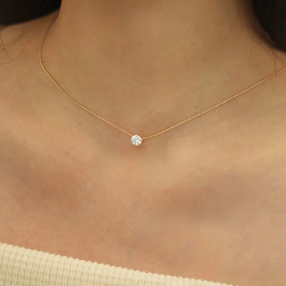 Luxe Solitaire Glow Necklace