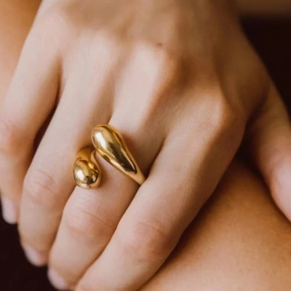 Aurora Drop™ 18K Gold Ring