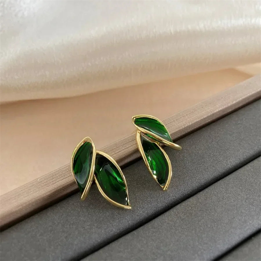 LeafAura Elegant Earrings