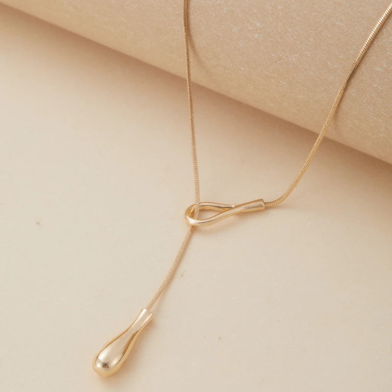 Luxe Droplet Lariat Necklace