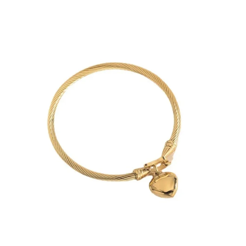 Product Name: Eternal Heart™ 18K Gold Bracelet