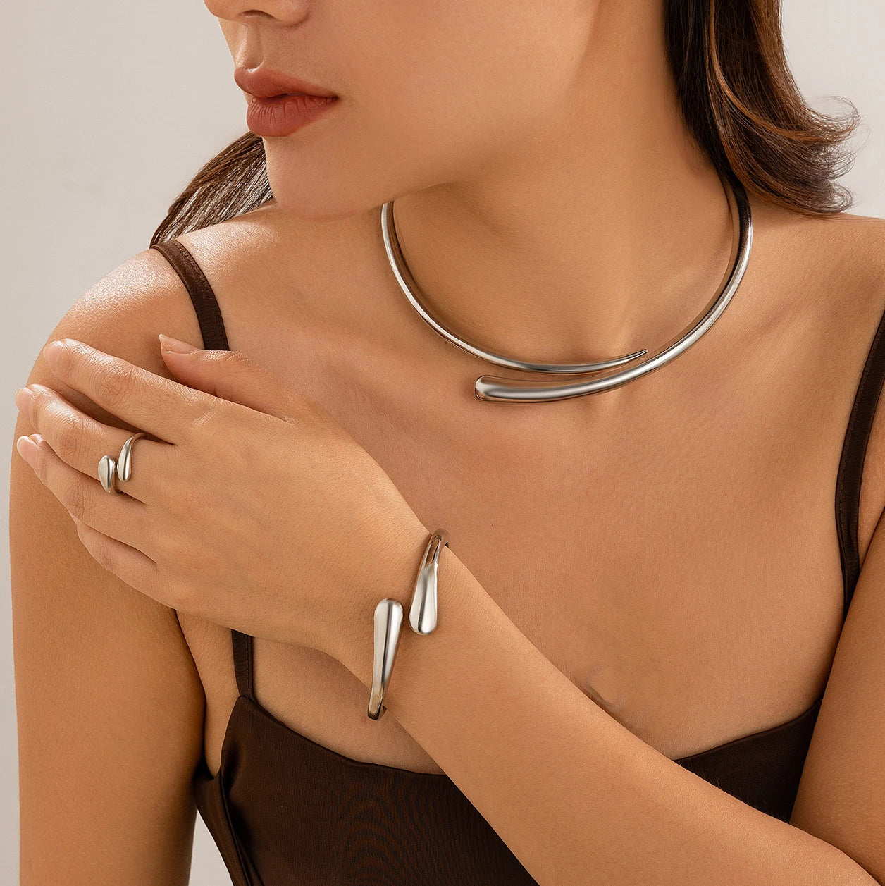 Sculpted Luxe Modern Jewelry Set