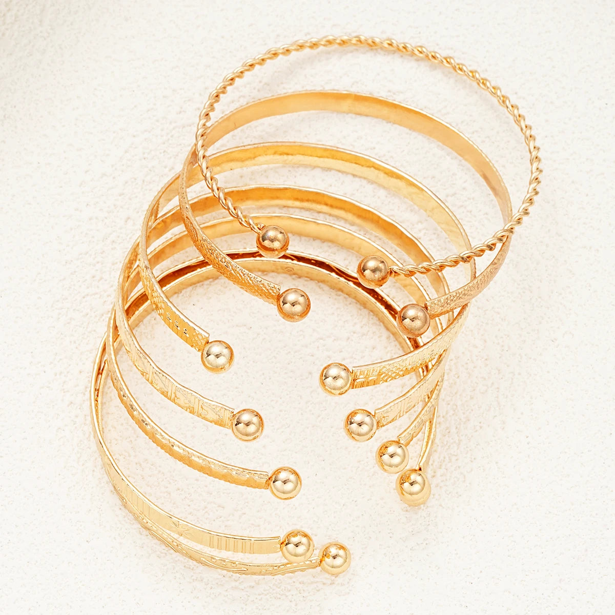 Aurora Vintage Gold Bangle Set