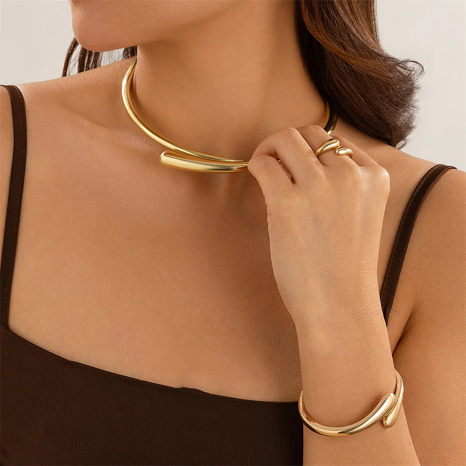 Sculpted Luxe Modern Jewelry Set