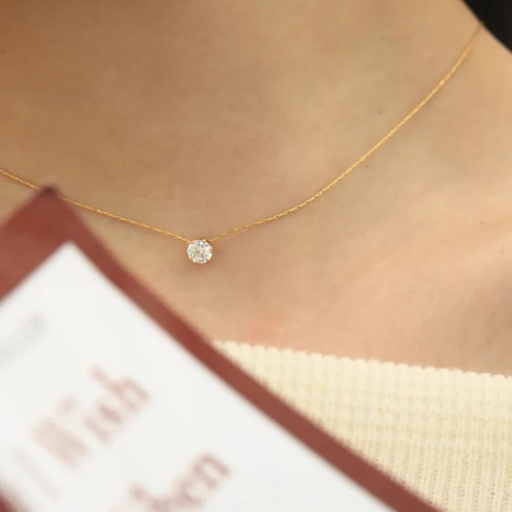 Luxe Solitaire Glow Necklace